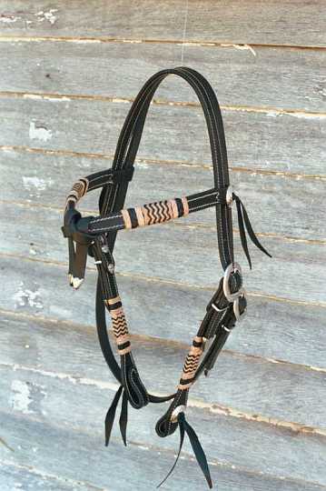 Custom Braid-1.jpg - Custom Cross Brow with Braided Knots. Black bridle & Natural + Black Knot work. Stainless cart buckles, tips + Silver Concho's @ brow & bit end.